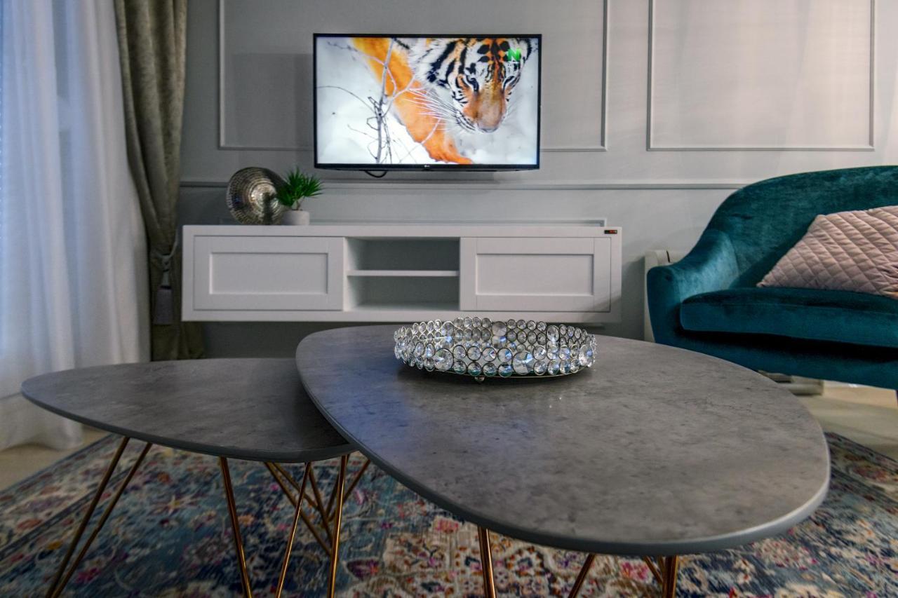Divine Luxury Apartment Blue Zára Kültér fotó
